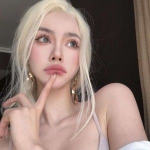 Meet your Posher, Julius